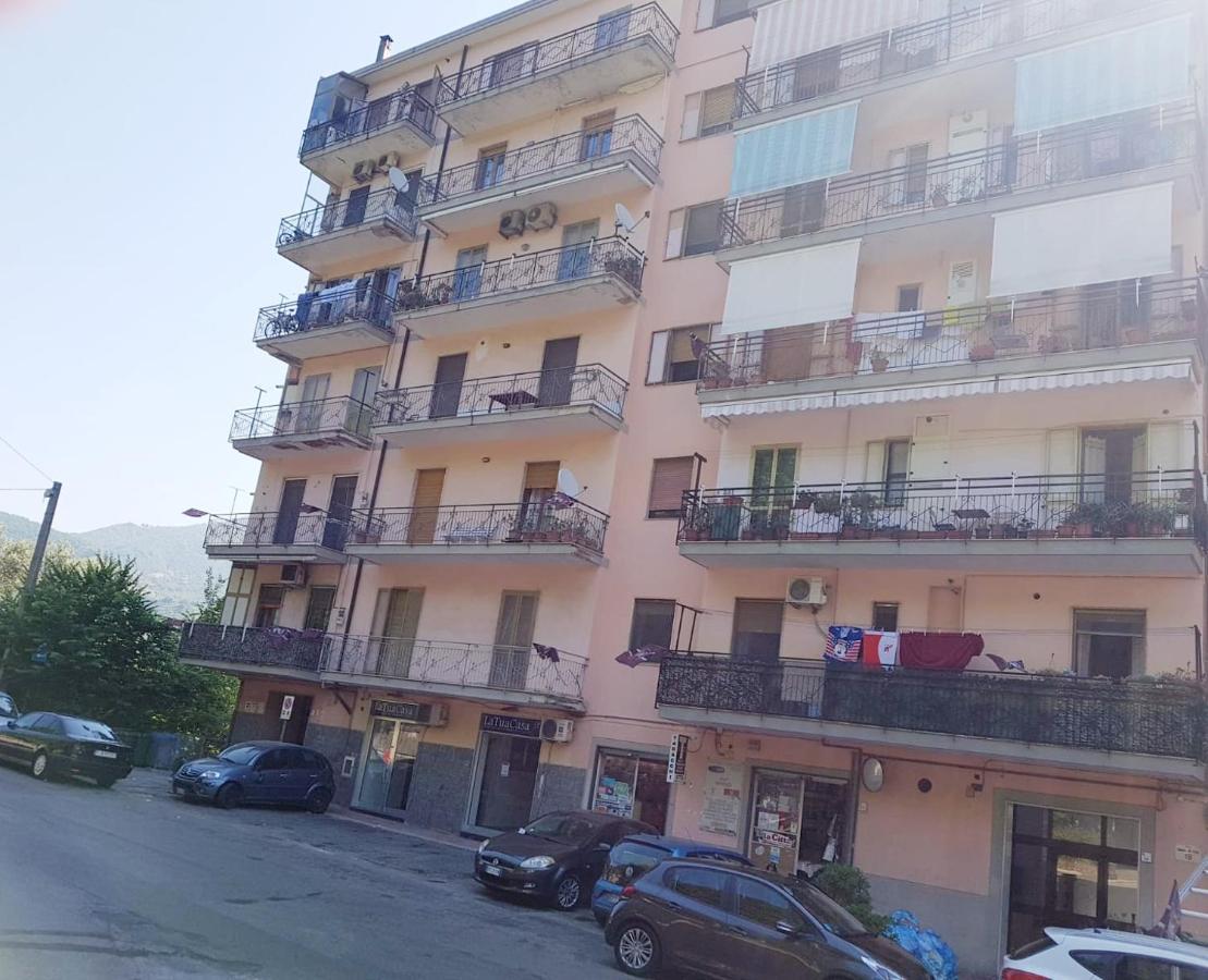 B&B Irnum Salerno Eksteriør bilde